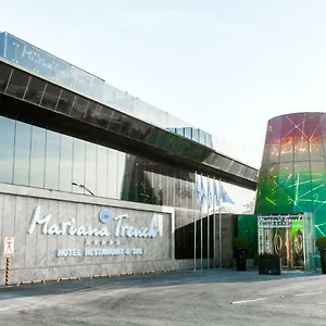 5* Otel Mariana Trench